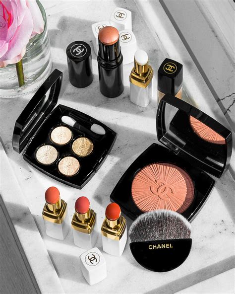 make up chanel primavera 2022|Chanel Spring/Summer 2022 Makeup Swatches .